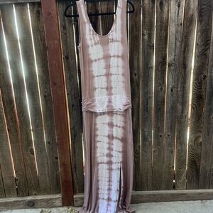 VENUS Cream Maxi Dress